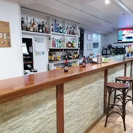 Hostal Adelia-2